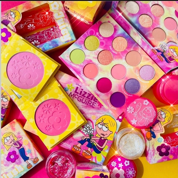 Lizzie McGuire "dee-lish!" Blush - Picture 4 of 9